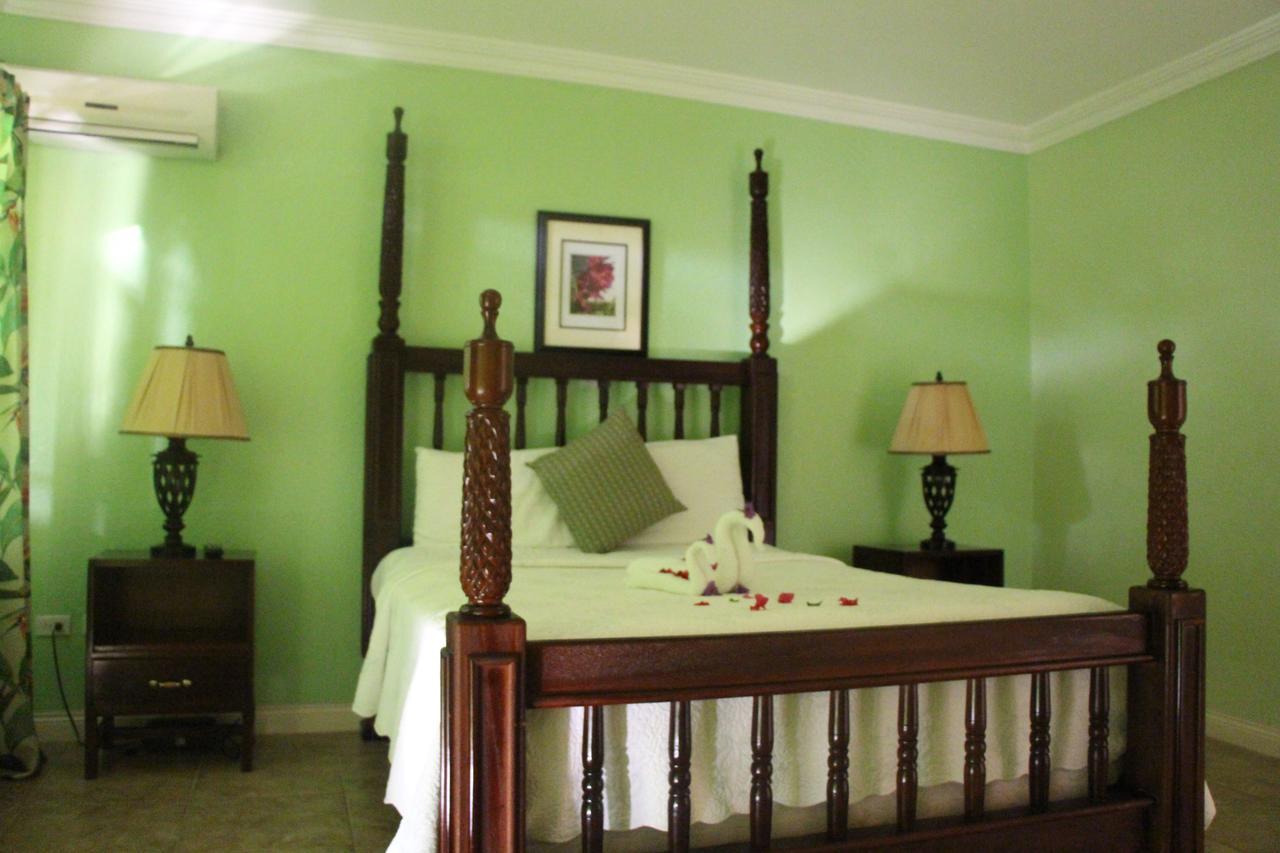 Milbrooks Resort Монтего Бей Екстериор снимка